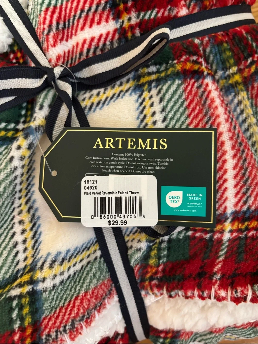 Artemis Design Co. Red White Green Plaid Sherpa Throw Blanket